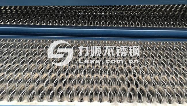 鱷魚嘴防滑板(bǎn)