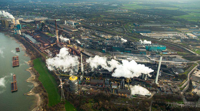 萊茵（yīn）河畔的鋼鐵廠