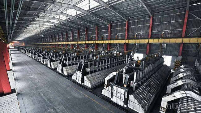 酒（jiǔ）鋼電解鋁車間