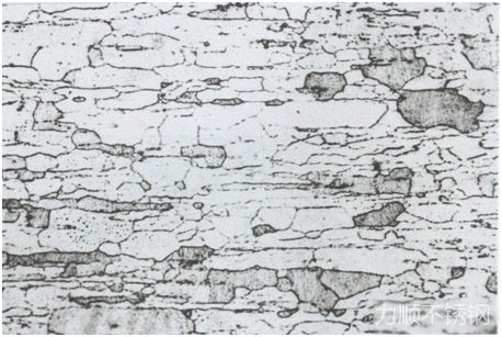 鐵素體及加熱後碳化物分布
