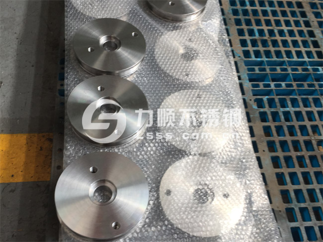無錫（xī）304不鏽鋼法蘭盤_非標定（dìng）