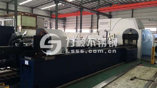激光切(qiē)管機 管材激光切割加工