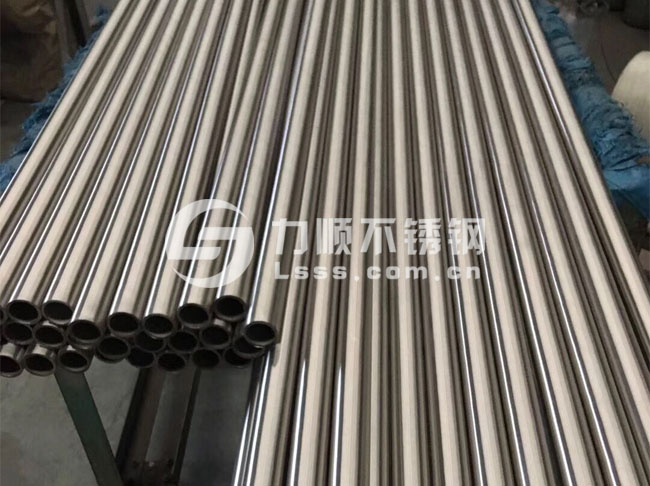 304不鏽鋼管_無錫外拋光圓管