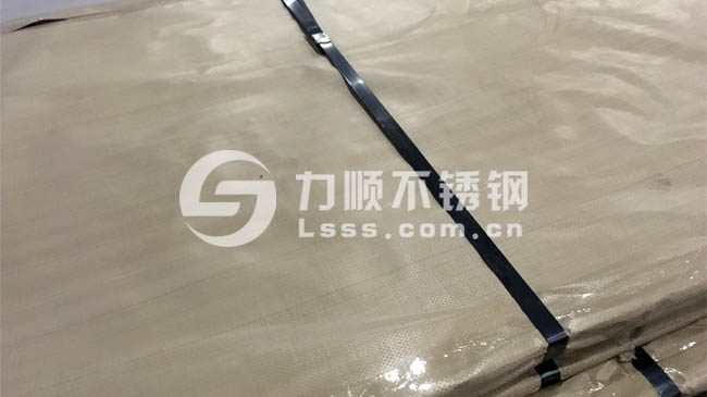不鏽鋼熱軋板包裝