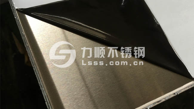 拉絲板,熱軋304不鏽(xiù)鋼拉絲板