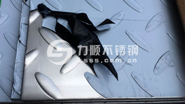 304不鏽鋼扁豆花紋板圖片